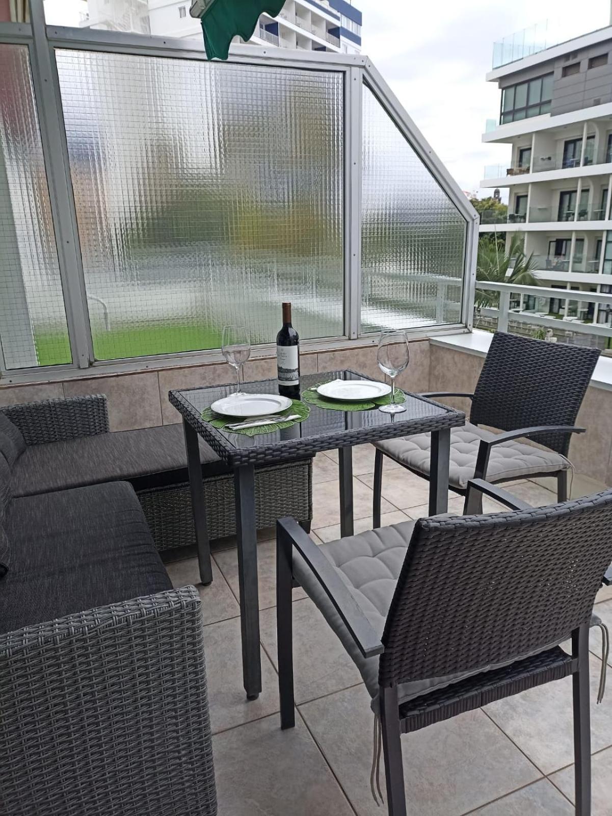 פוארטו דה לה קרוז Cozy Apartment In Edificio Bahamas מראה חיצוני תמונה